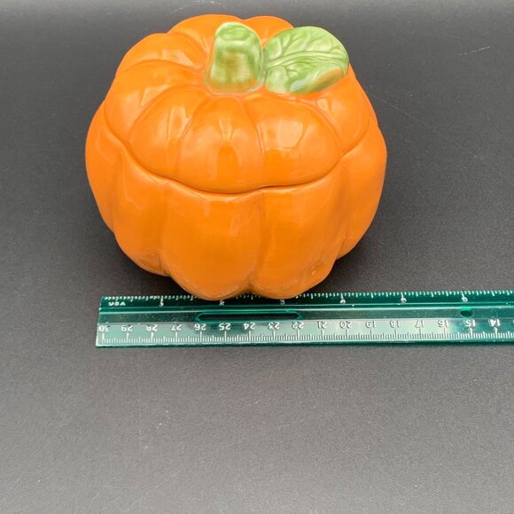 Williams-Sonoma Covered Pumpkin Crock Soup Bowl Orange Ceramic Handmade Portugal - Picture 3 of 9